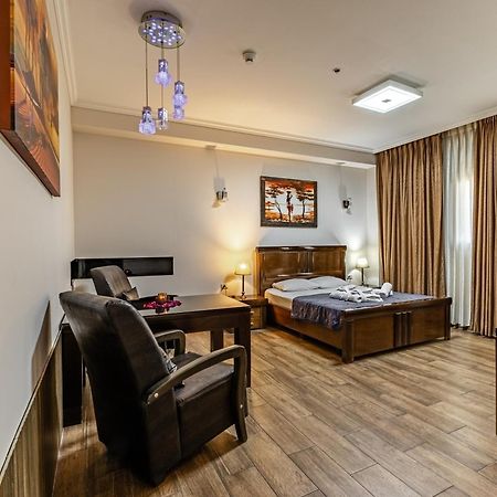 Hotel House Rishon LeZion Exteriör bild