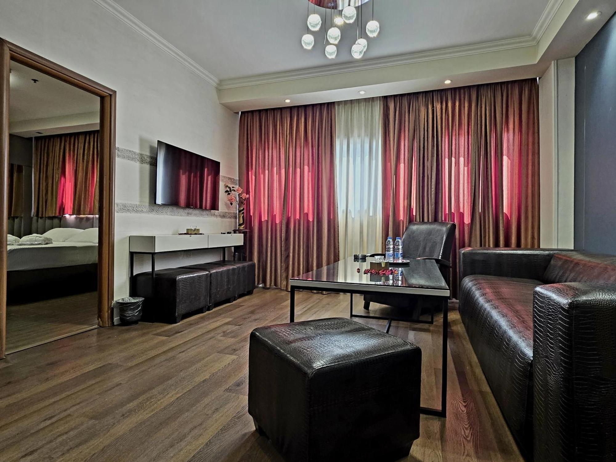 Hotel House Rishon LeZion Exteriör bild